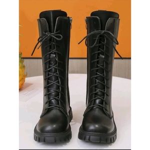 💋 Girls Combat Boots